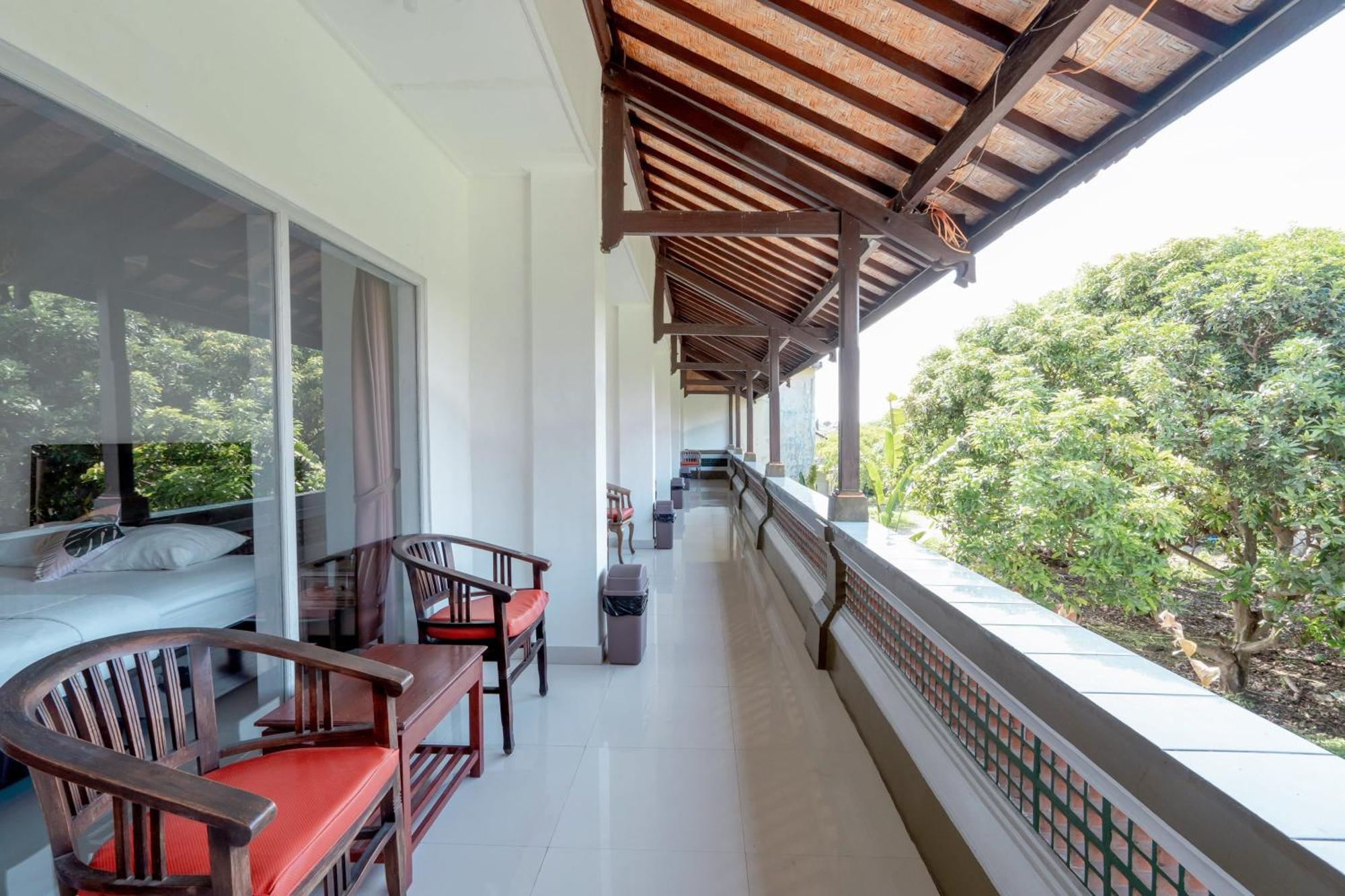 Urbanview Hotel Rasa Sayang Inn Tanjung Benoa Bali Kuta Selatan Dış mekan fotoğraf